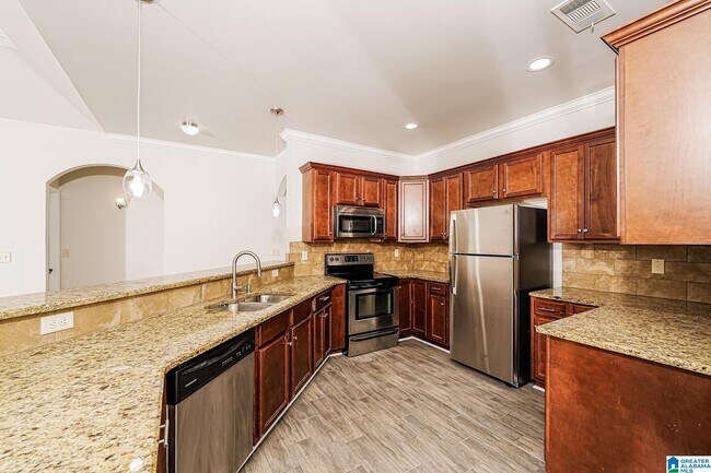 Foto del edificio - 244 Willow View Cir