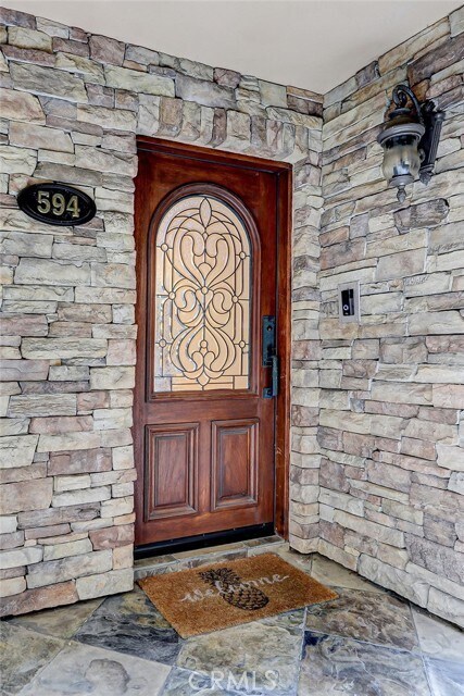 Foto del edificio - 594 1st St