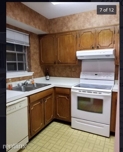 Building Photo - 1 br, 1 bath  - 5025 Wayneland Dr Apt L8 8