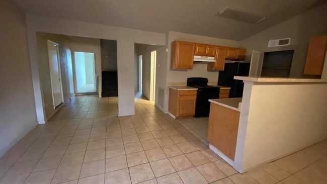 Building Photo - 17423 Ranch Country Rd