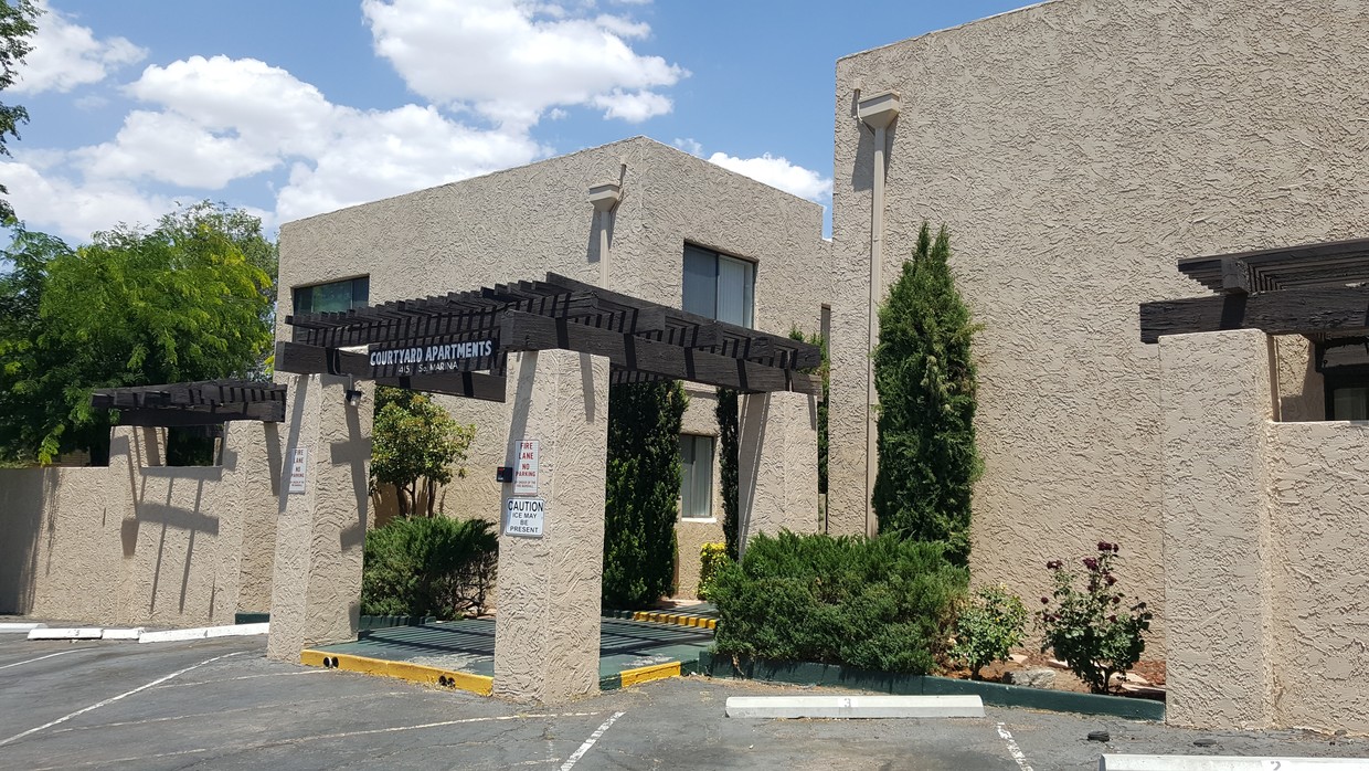 Primary Photo - Courtyard Apartments