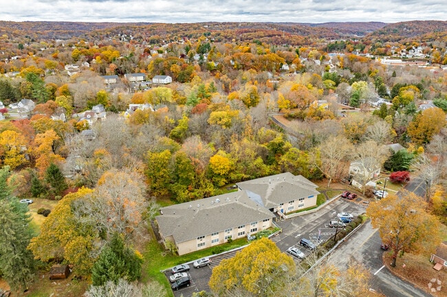 Aerial Photo - 133 Walnut St