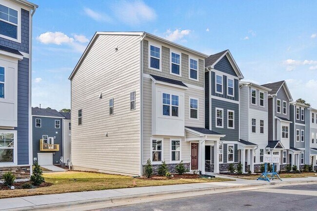 Building Photo - 1841 Joscara Bend
