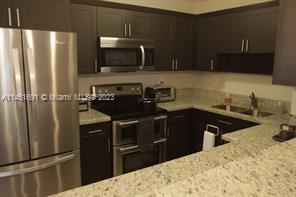 Building Photo - 3 br, 2 bath House - 241 N 69th Way