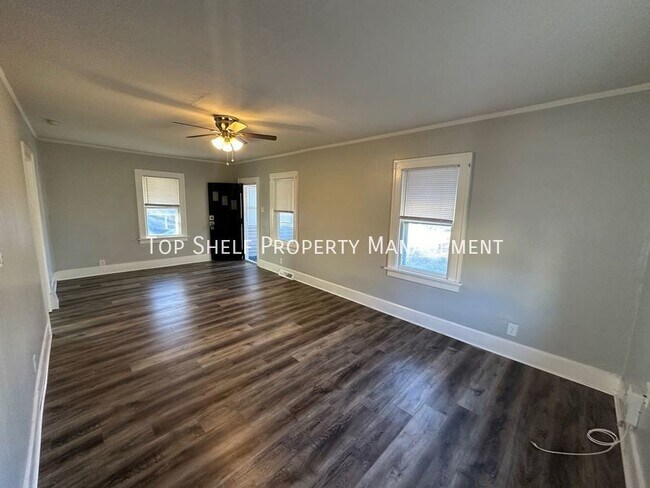 Foto del edificio - 2319 E 40th Ct