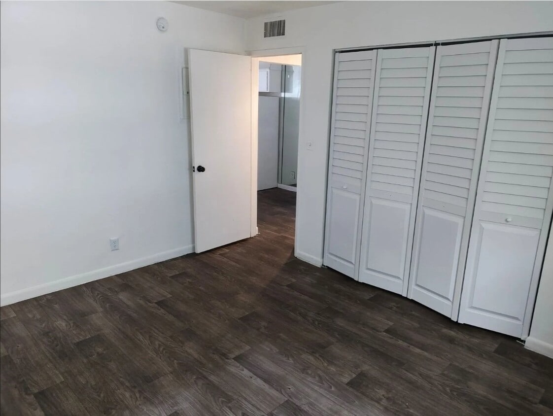 Photo - 4394 N Federal Hwy (Fort Lauderdale, FL)