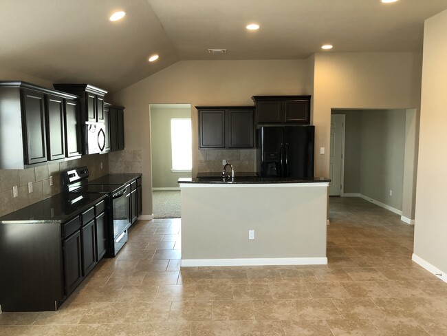 Building Photo - 3807 Flat Rock Mountain Dr