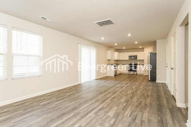 Foto del edificio - 125 Raymond St