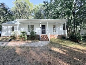 Building Photo - 1118 Country Club Ln