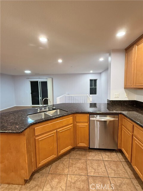 Foto del edificio - 9441 Barstow Dr