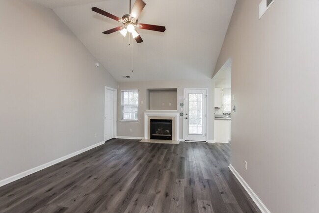 Building Photo - 13954 Dingess Rd