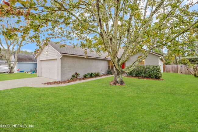 Building Photo - 12243 Cobblefield Cir N