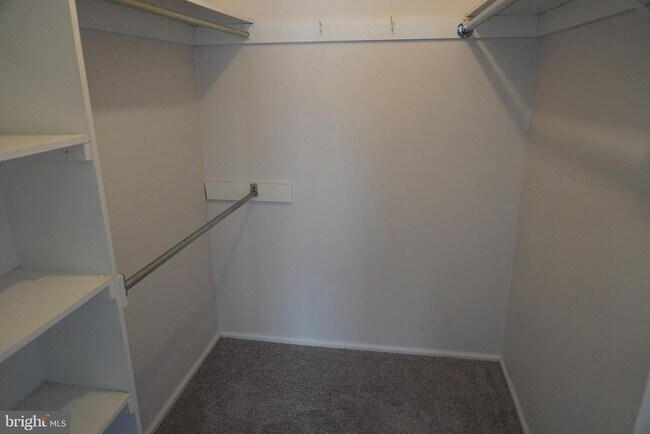 Foto del edificio - 1907A Ralston Dr