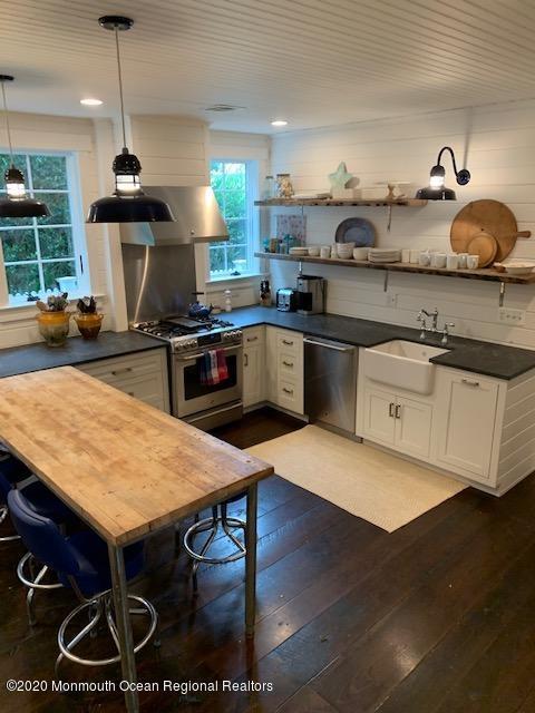 Foto del edificio - 102 Mercer Ave