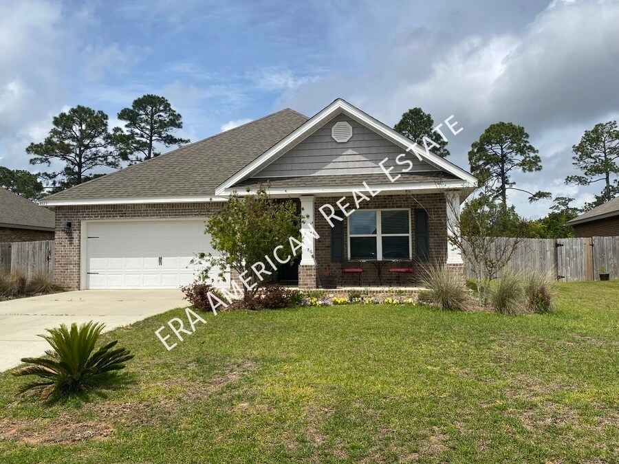 Stunning Home in Holley! House for Rent in Navarre, FL