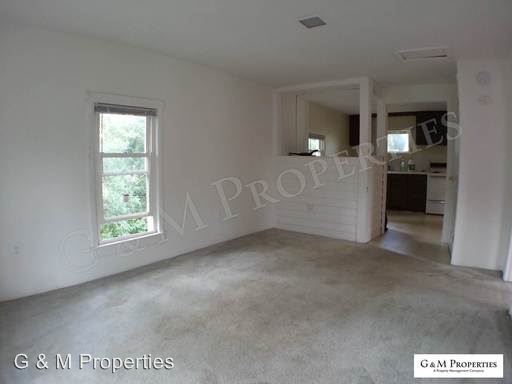 Primary Photo - 6339 Knickerbocker Rd