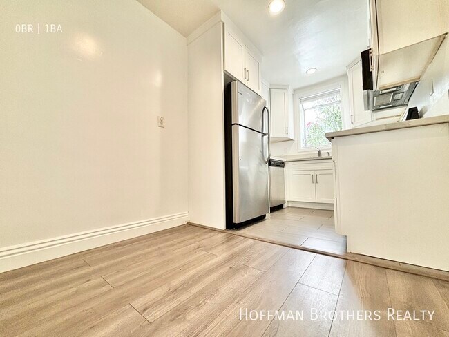 Foto del edificio - 825 N Alfred St