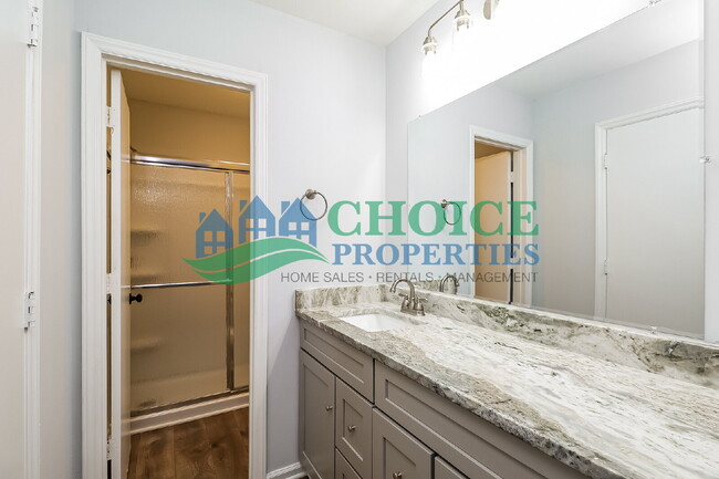 Photo - 10319 Osprey Dr Apartment