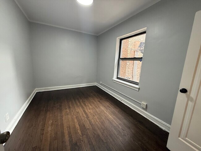 Foto del edificio - 5248 S Drexel Ave