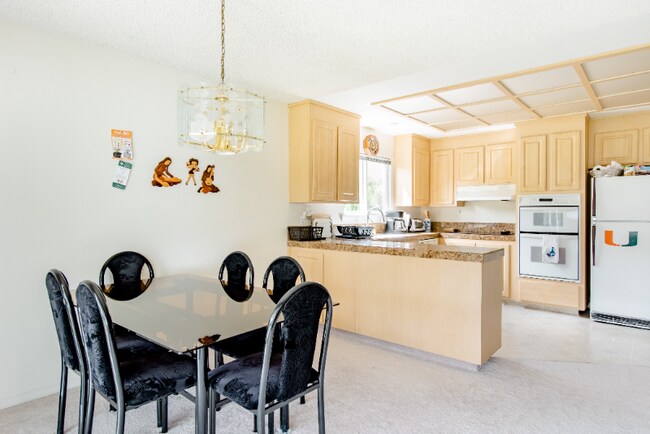 Foto del edificio - 1798 Morrill Ave