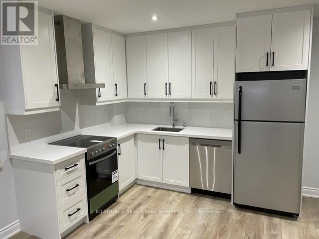 Photo principale - 71 Vaughan Blvd