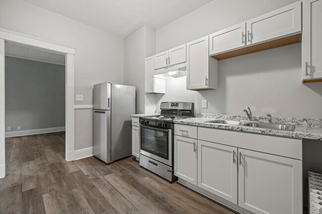 New Stainless Appliance - 314 10th St