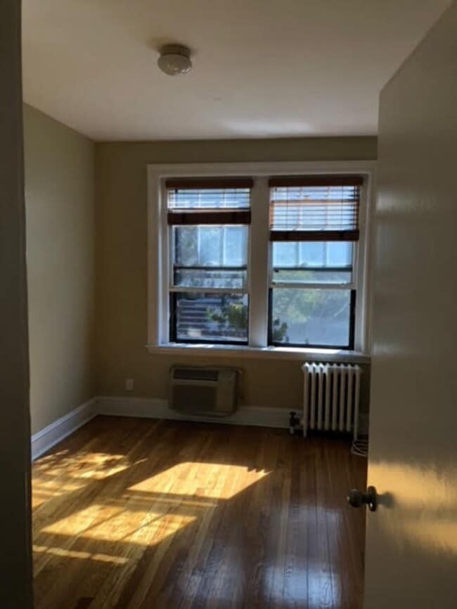 Photo - Brookline 2 Bed available 2/19 House