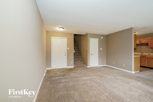 Building Photo - 2925 Redland Ln