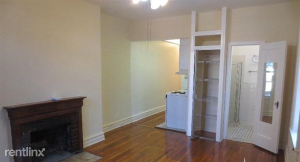Primary Photo - 19 E 9th St