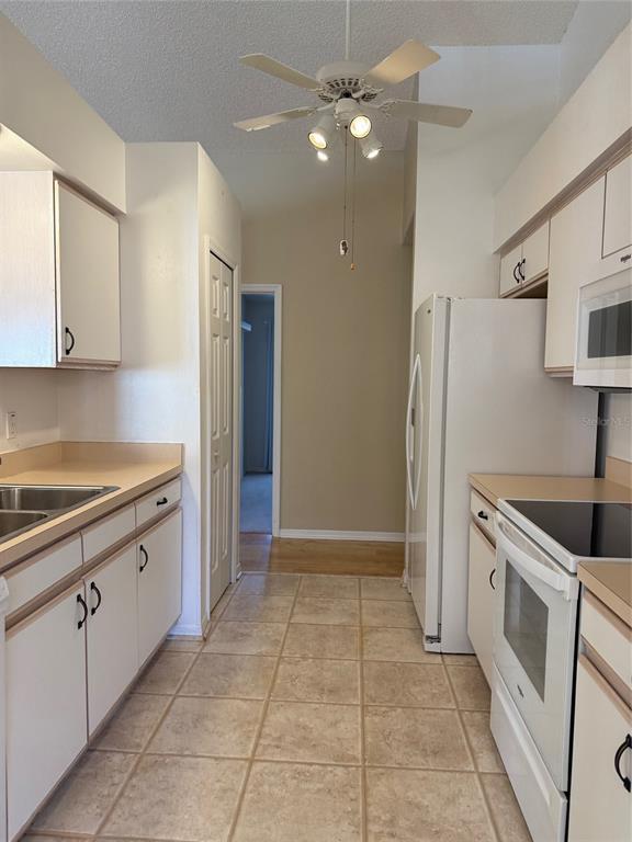 Foto del edificio - 4501 River Ridge Dr