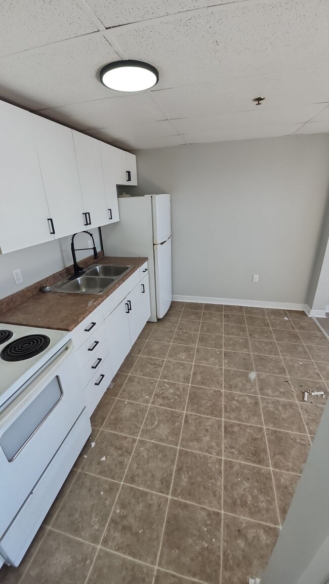 Building Photo - 523-523 Prince St