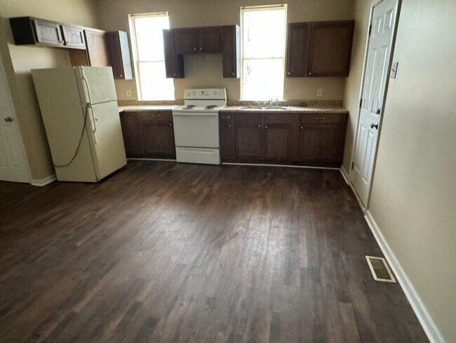 Photo - 1874 Barth Ave House