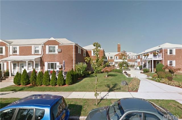 Primary Photo - 245-23-245-276 76th Ave