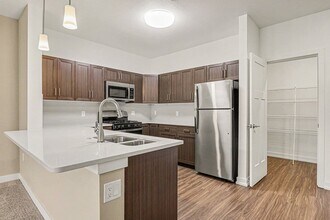 Building Photo - Meadowbrooke Apartment Homes