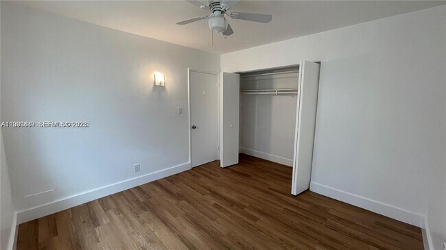 Foto del edificio - 604 Glenn Pkwy