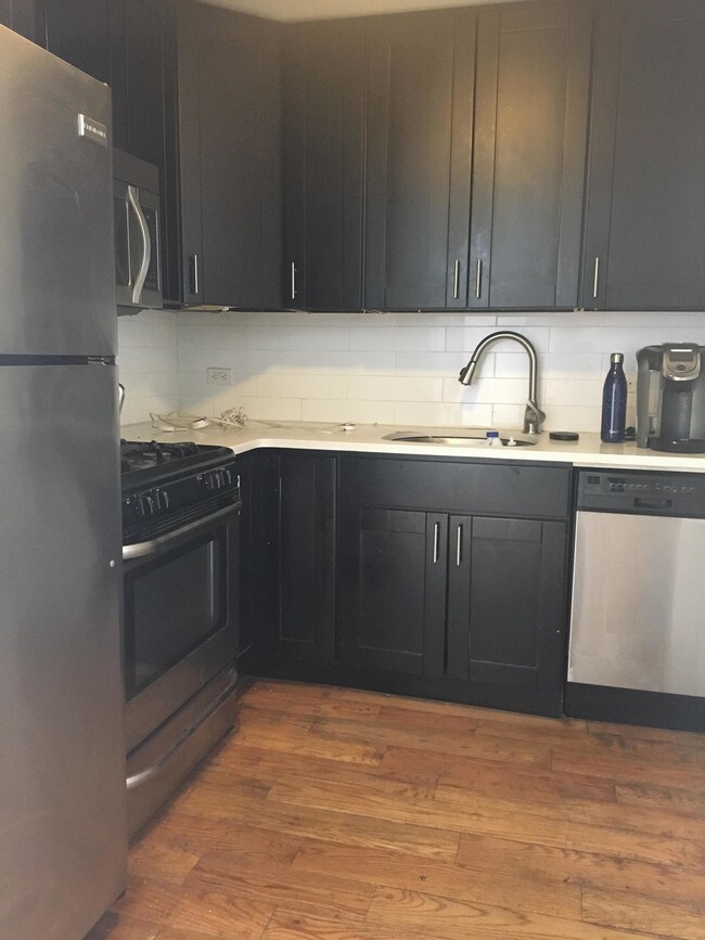 Building Photo - 39 Troutman Street