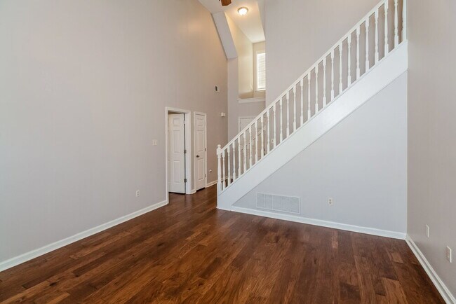 Foto del edificio - 5996 Southbend Ln