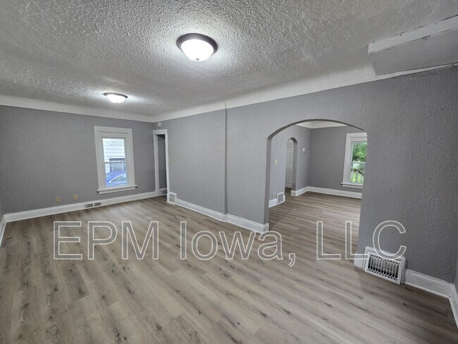 Foto del edificio - 642 Dawson St