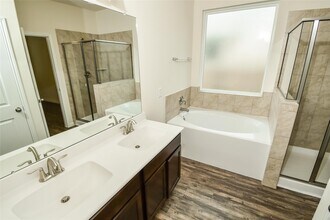 Building Photo - 29626 Woodsons Shore Dr
