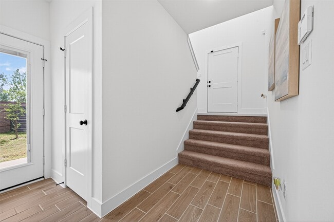 Building Photo - 15174 Post Oak Fls Dr