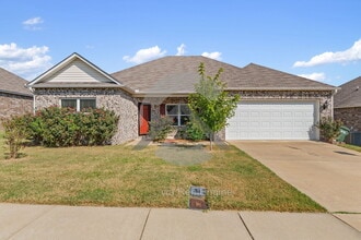 Building Photo - 2230 Matthews Meadow Ln