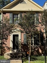 Building Photo - 3965 Pepperidge Ct