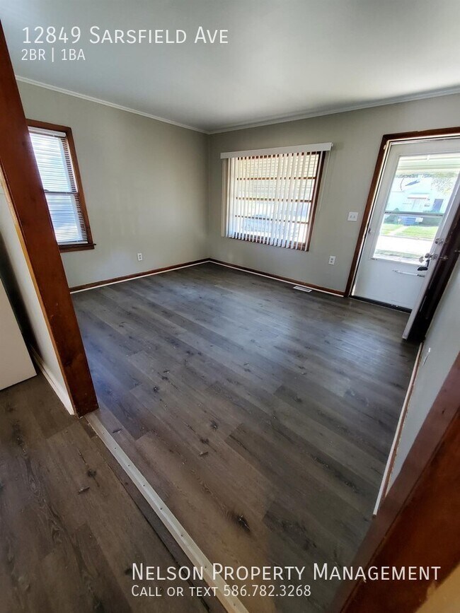 Building Photo - 12849 Sarsfield Ave