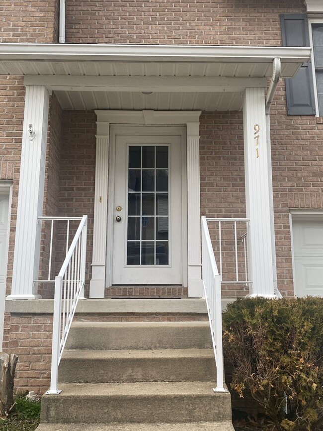 Foto del edificio - 2 Bedroom Ashton Estates Townhouse- Availa...