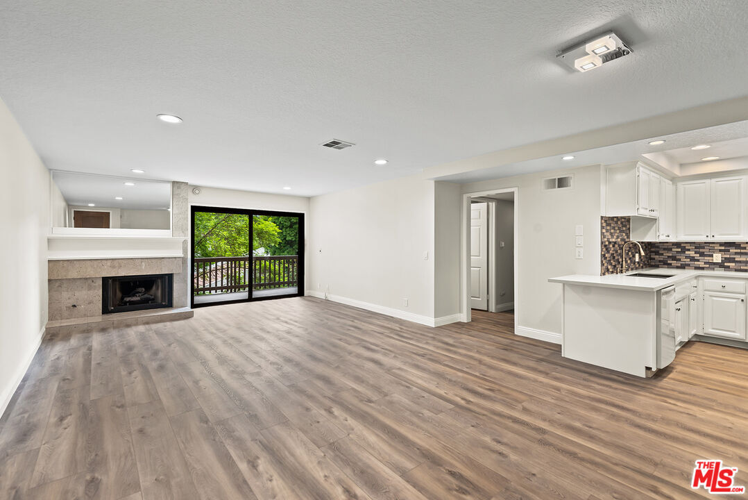 Foto principal - 8512 Tuscany Ave