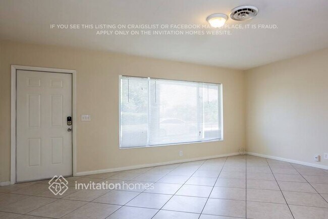 Foto del edificio - 401 NW 8th Ct