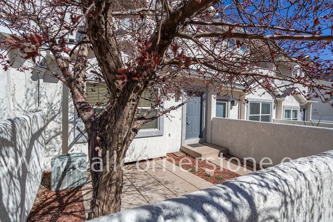 Photo - 973 Mountain Crest Vw Townhome