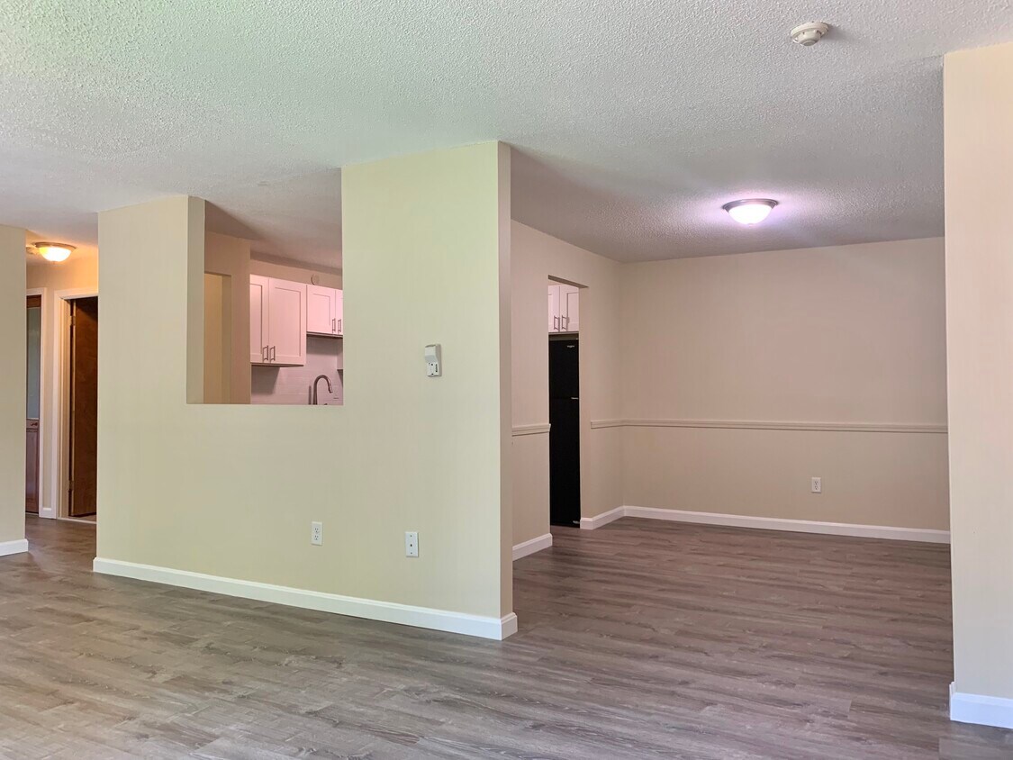 390 Great Rd Unit 7, Acton, MA 01720 Condo for Rent in Acton, MA