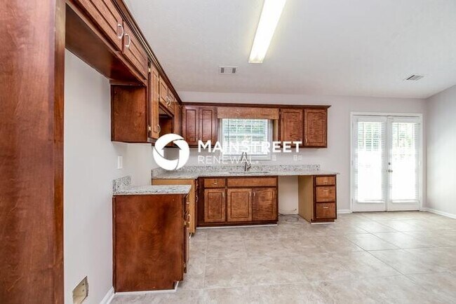 Foto del edificio - 3 Bedroom Pet-Friendly Home in Covington, ...