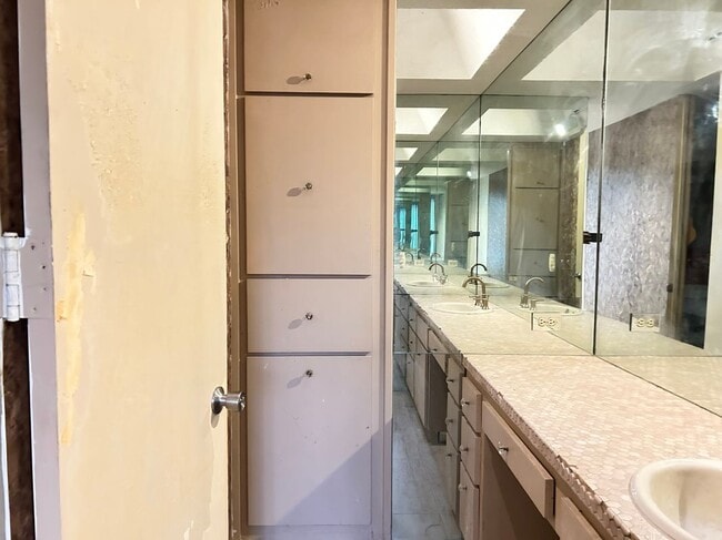 Building Photo - 108 Timberlake Ct